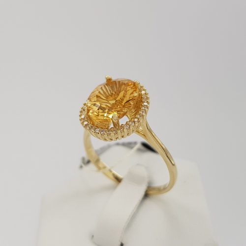 Naturalny, pięknie szlifowany cytryn w oprawie cyrkonii - pierścionek złoty