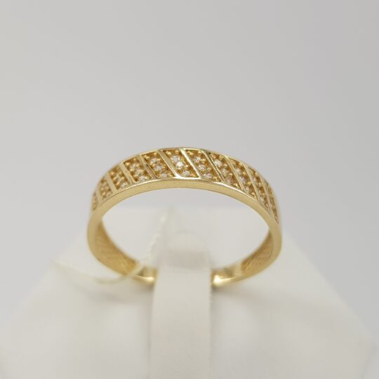 Obrączkowy, pleciony pierścionek złoty z cyrkoniami